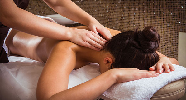 Relaxing full body Massage in Parley Ferndown Wimborne Poole and Bournemouth